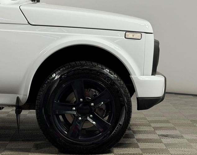 LADA (ВАЗ) Niva (4x4)  