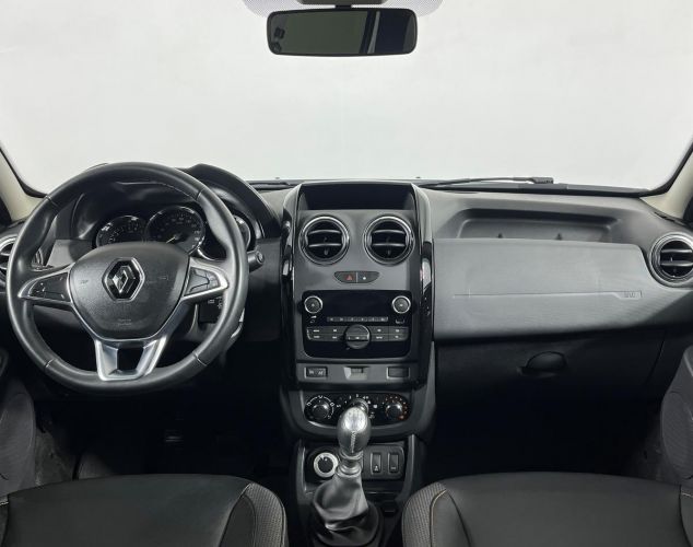 Renault Duster  Drive