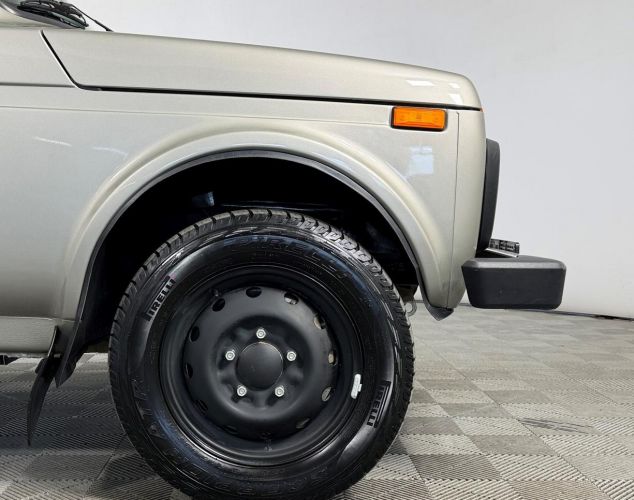 LADA (ВАЗ) Niva (4x4)  Classic