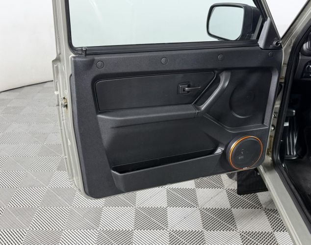 LADA (ВАЗ) Niva (4x4)  Classic