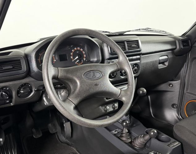 LADA (ВАЗ) Niva (4x4)  Classic