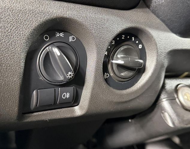 LADA (ВАЗ) Niva (4x4)  Classic