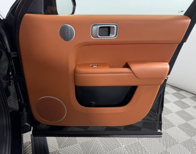 LiXiang (Li Auto) L7  