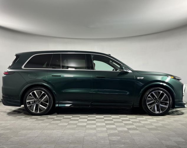 LiXiang (Li Auto) L9  