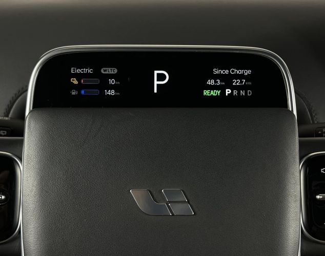 LiXiang (Li Auto) L9  