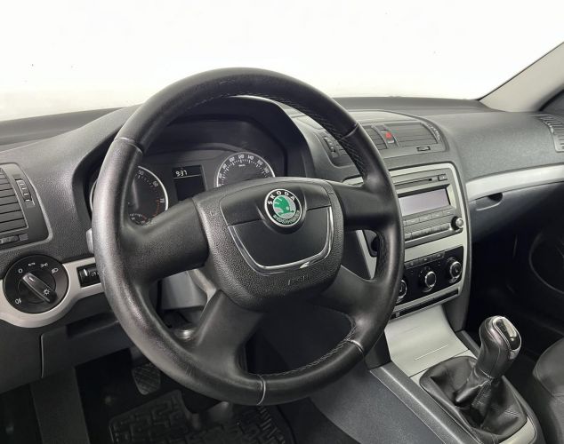 SKODA Octavia  Active