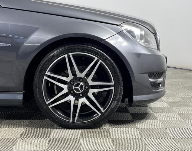 Mercedes-Benz C-Класс  C 180 Особая серия