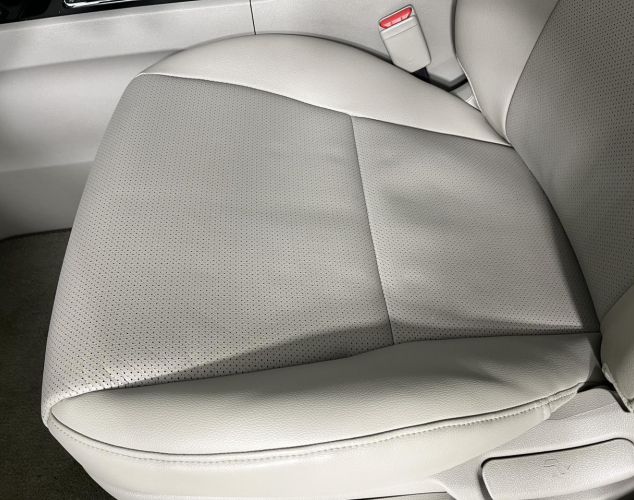 Kia Carnival  Prestige