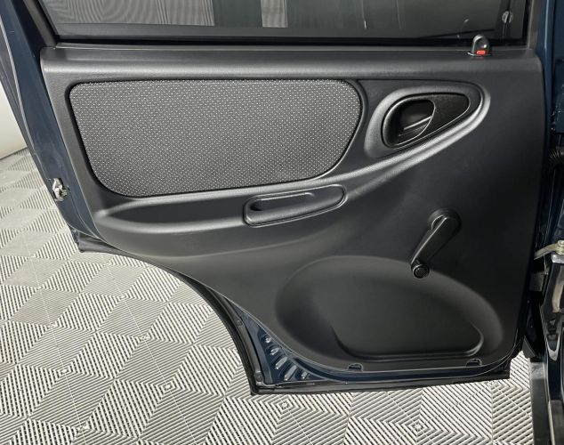 LADA (ВАЗ) Niva Travel  [BLACK]