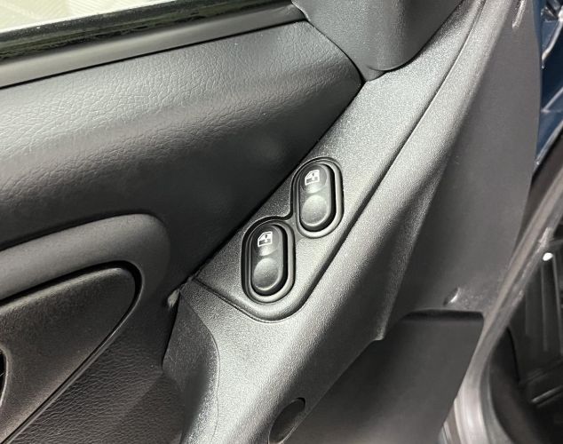 LADA (ВАЗ) Niva Travel  [BLACK]