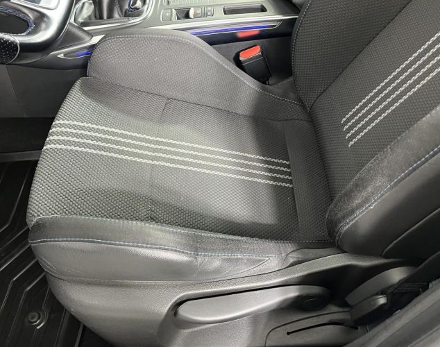 Renault Megane  Base