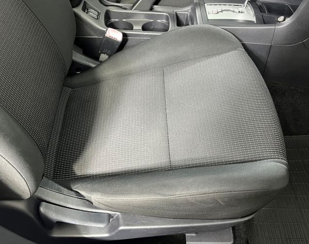 Mitsubishi Lancer  Invite