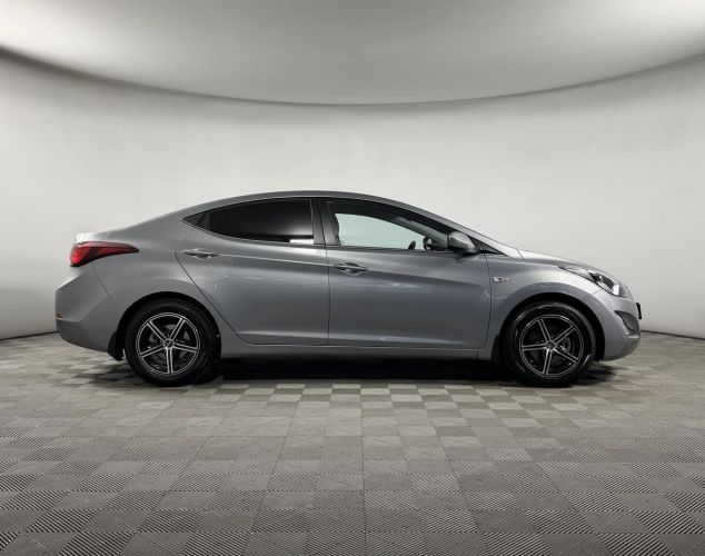 Hyundai Elantra  