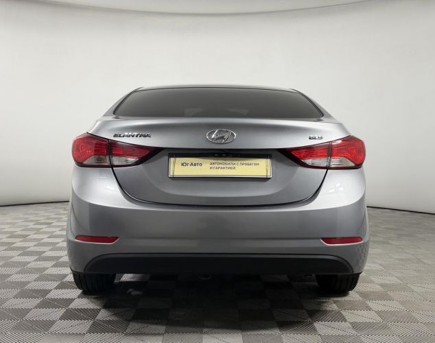 Hyundai Elantra  