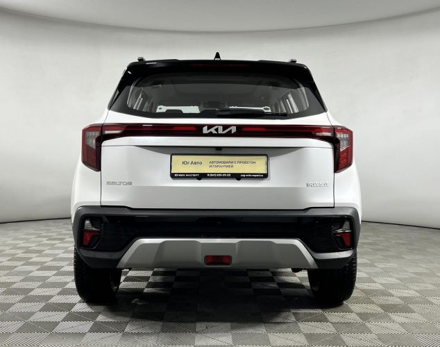 Kia Seltos  Deluxe Edition