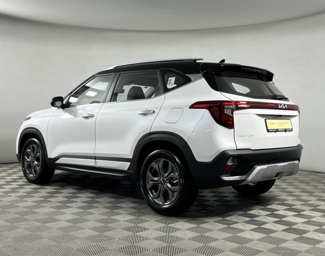 Kia Seltos  Deluxe Edition