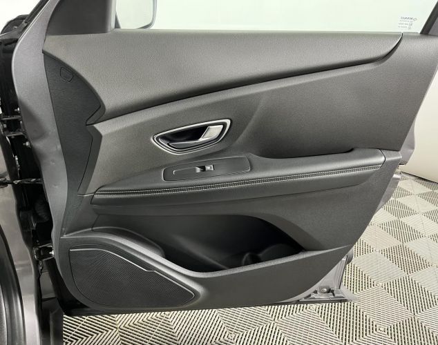 Renault Scenic  Базовая