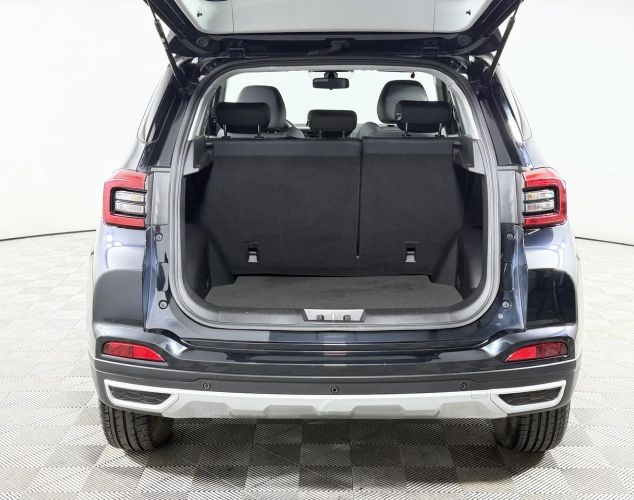 CHERY Tiggo 4  Luxury