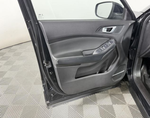 CHERY Tiggo 4  Luxury