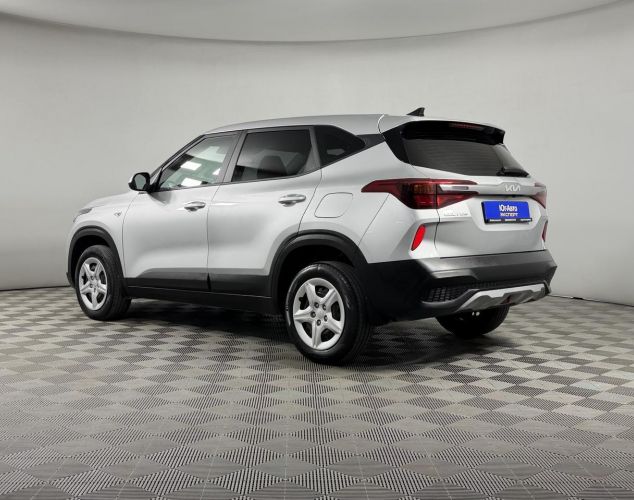 Kia Seltos  Prestige