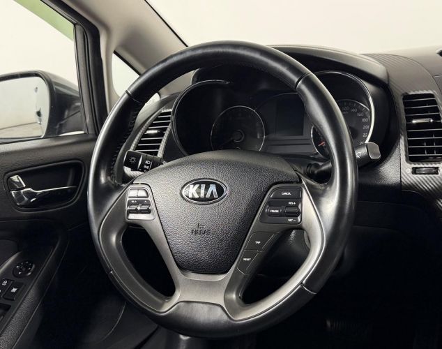 Kia Cerato  Luxe