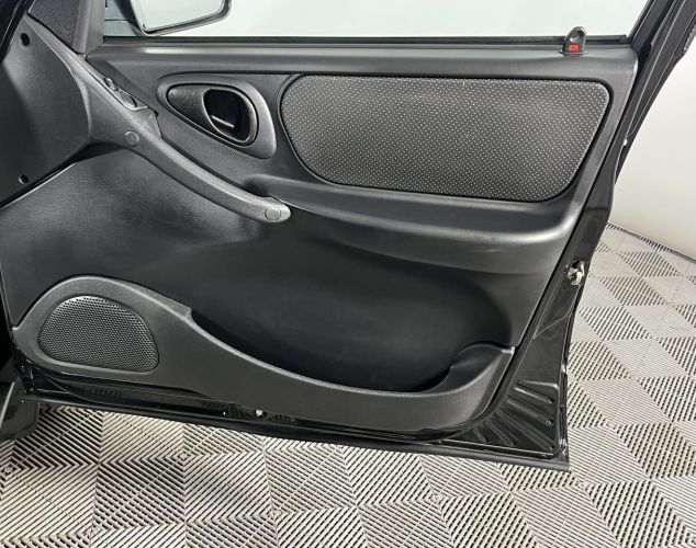 LADA (ВАЗ) Niva Travel  [BLACK]