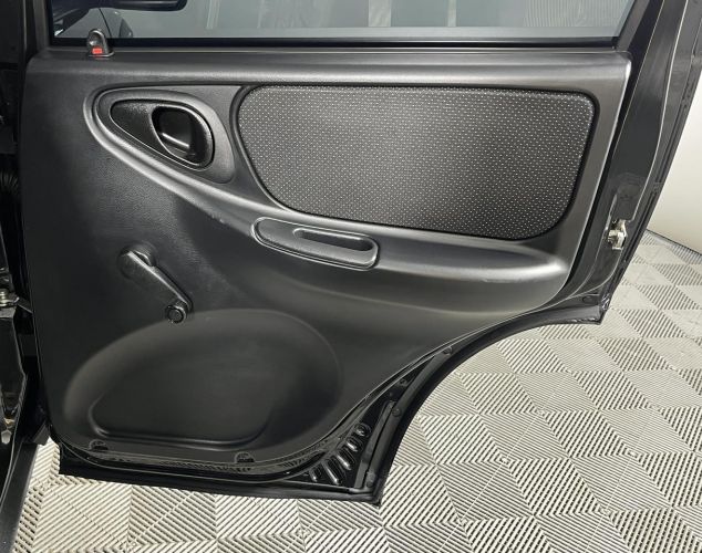 LADA (ВАЗ) Niva Travel  [BLACK]