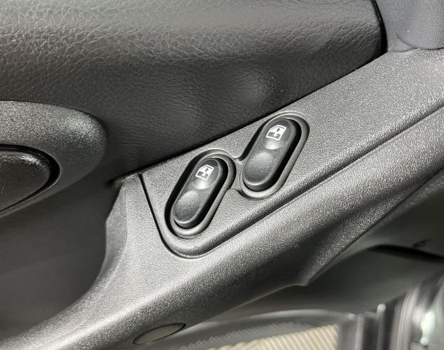 LADA (ВАЗ) Niva Travel  [BLACK]