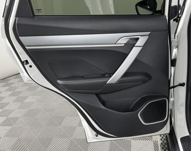 Geely Coolray  Люкс