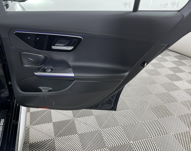 Mercedes-Benz C-Класс  C 200