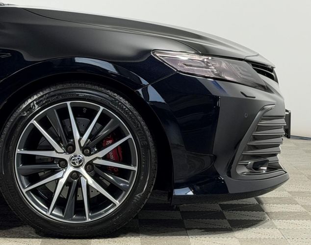 Toyota Camry  Executive Safety