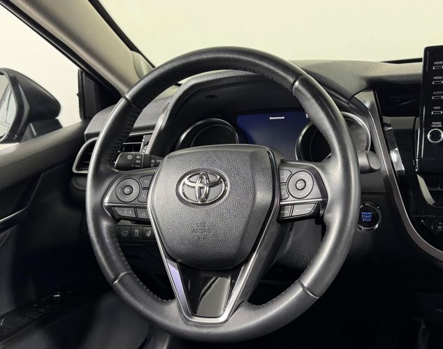 Toyota Camry  Executive Safety