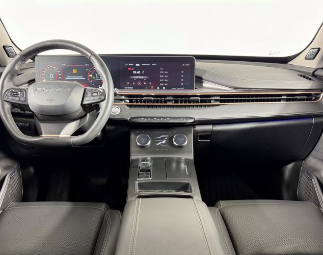 EXEED LX  Premium Plus