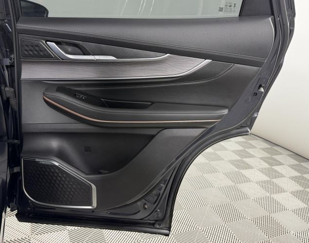 EXEED LX  Premium Plus