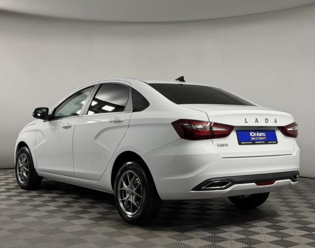 LADA (ВАЗ) Vesta  Практик