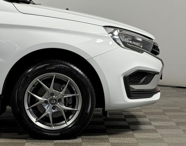 LADA (ВАЗ) Vesta  Практик