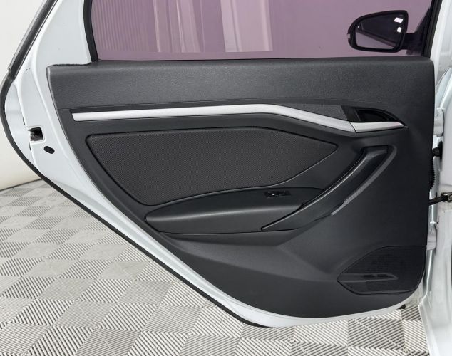 LADA (ВАЗ) Vesta  Luxe/Multimedia