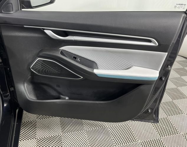 Geely Emgrand  Флагман