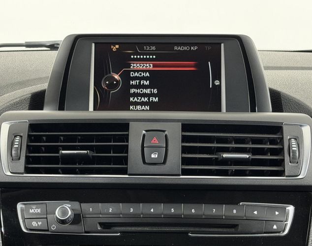 BMW 1 серия  118i Base