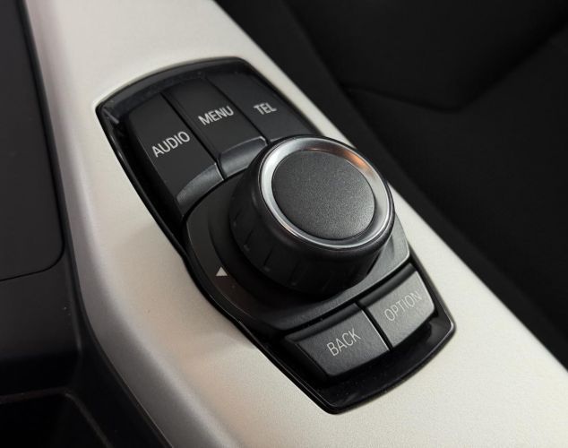 BMW 1 серия  118i Base