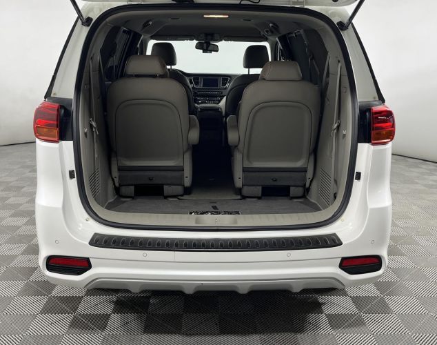 Kia Carnival  Premium+