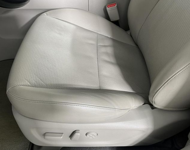 Kia Carnival  Premium+