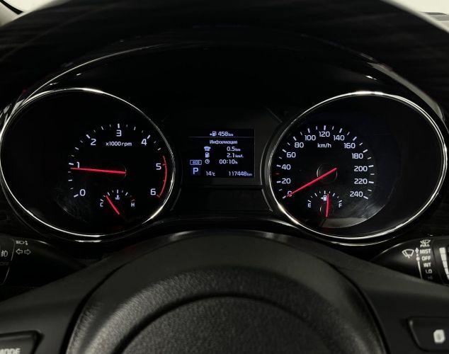 Kia Carnival  Premium+