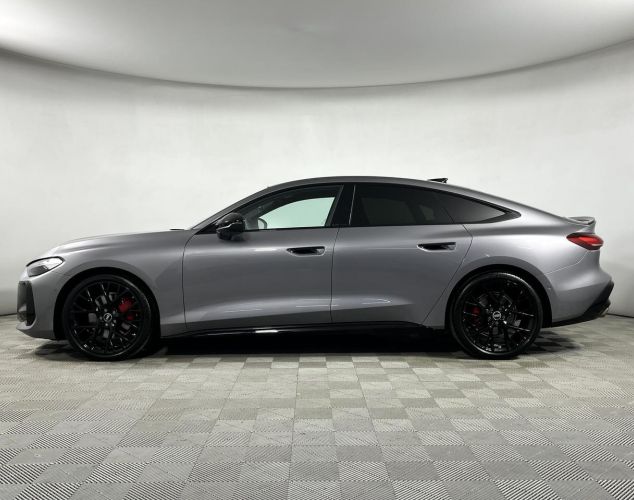 Audi A5  Базовая