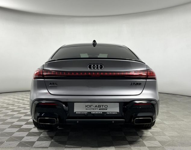 Audi A5  Базовая