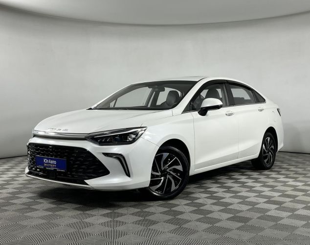 BAIC Ю5 Плюс (U5 Plus)  