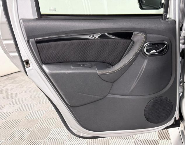 Renault Duster  Adventure