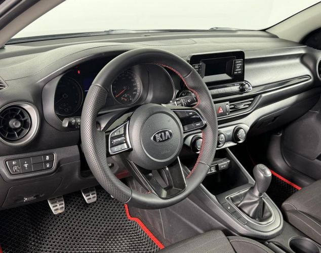 Kia Cerato  Comfort UEFA