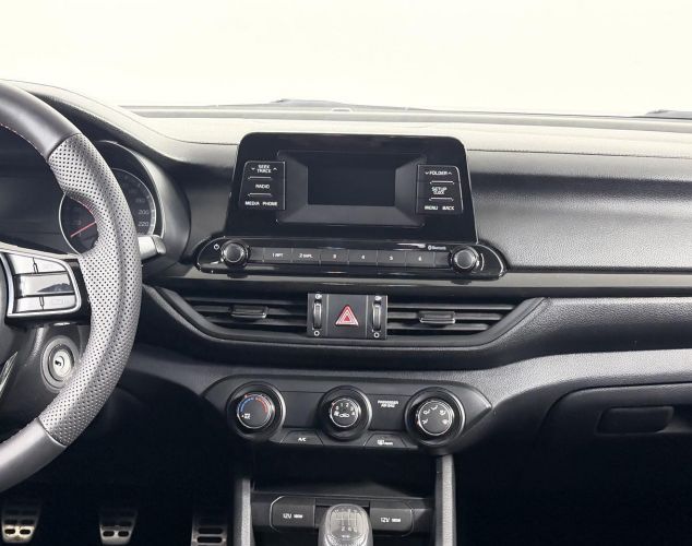 Kia Cerato  Comfort UEFA