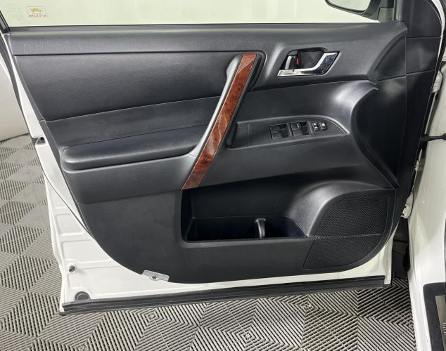 Toyota Highlander  Люкс